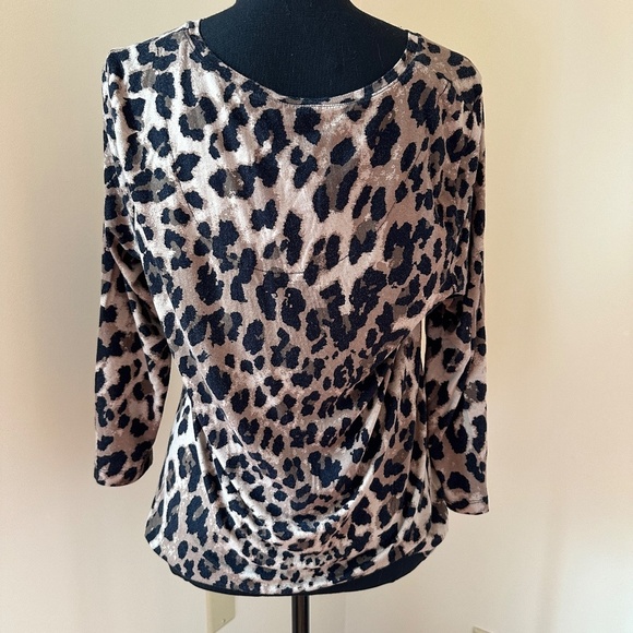 *JM COLLECTION* Brown x Tan Cheetah Print Long Sleeve Shirt Size Small - Picture 5 of 7